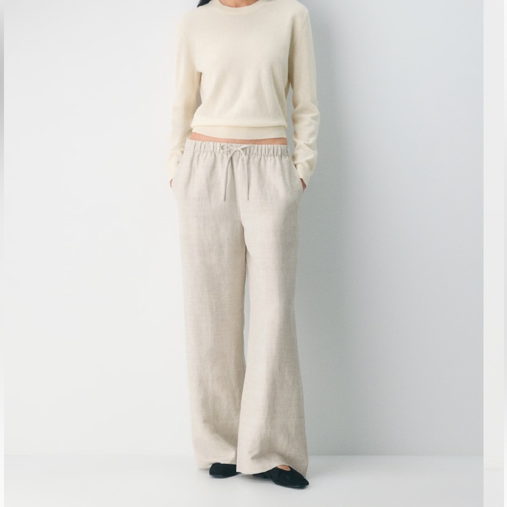 Aritzia Linen Wide-Leg Lodge Pant Petite